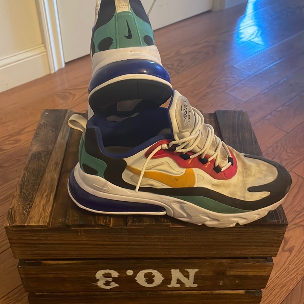 Nike 270 React size mens 8